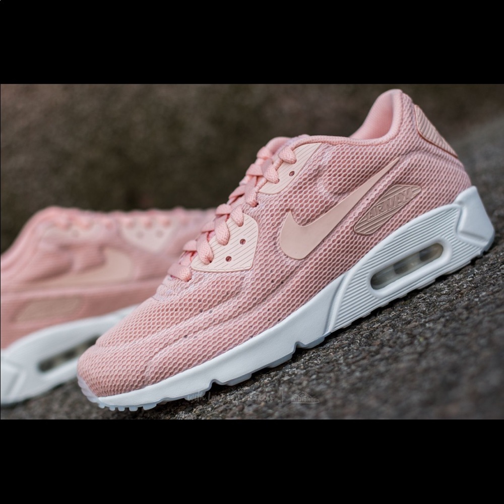 Nike Air Max 90 soft pink rare